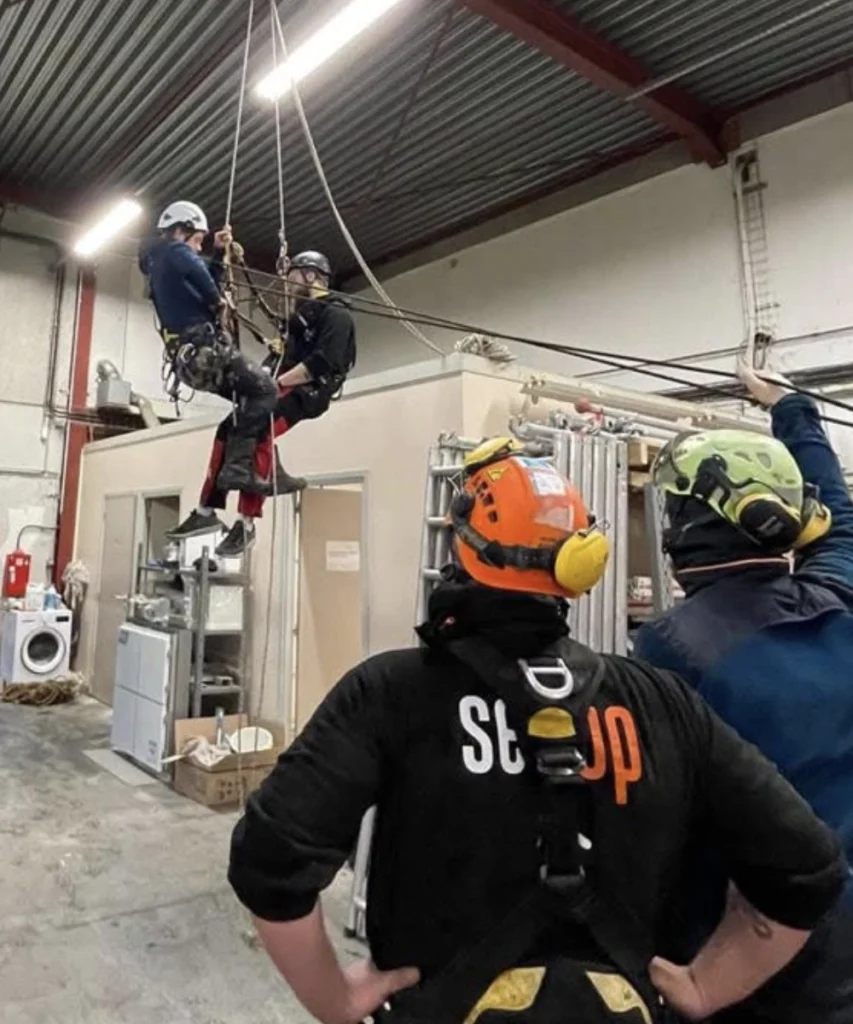 Cordistes SET UP formés aux travaux en hauteur